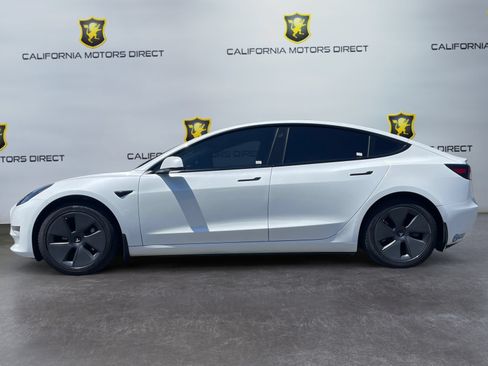 Used 2021 Tesla Model 3 Standard Range Plus RWD image 8