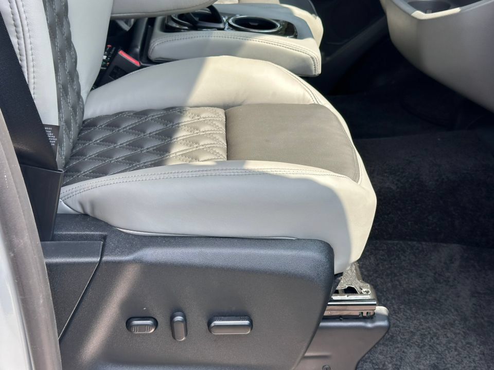 New 2025 Ford Transit 150 Low Roof AWD image 41