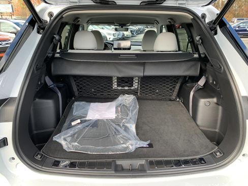 New 2025 Mitsubishi Outlander SE image 21