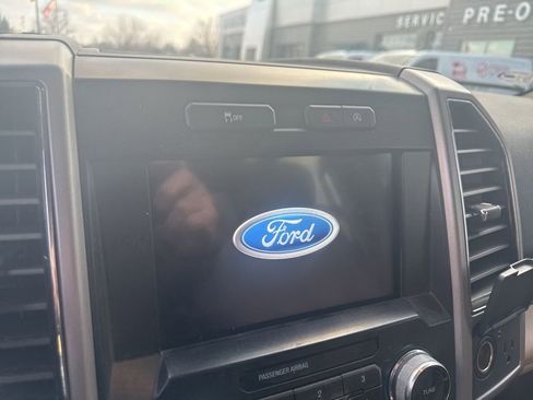 Used 2017 Ford F150 Lariat w/ Equipment Group 502A Luxury image 13