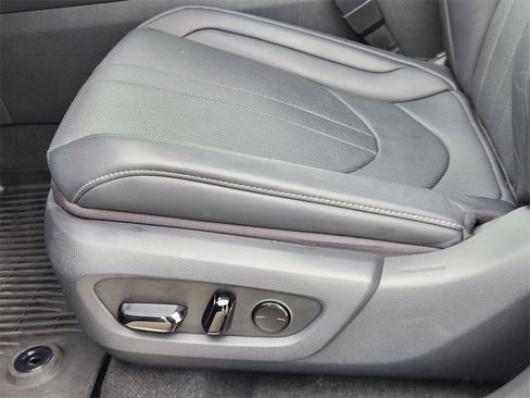 Used 2023 Lexus RX 350 F Sport image 23