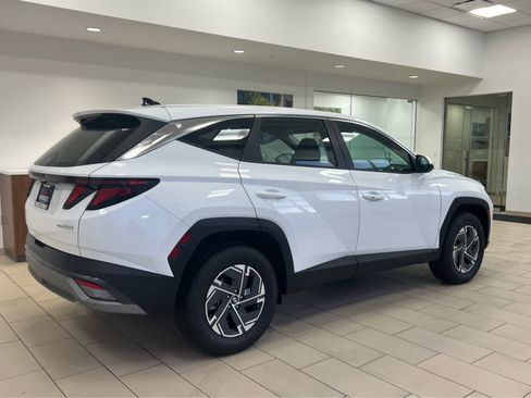 New 2026 Hyundai Tucson Blue SE AWD/4WD image 7