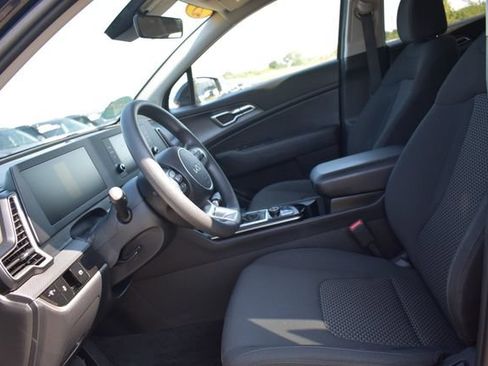 Certified 2023 Kia Sportage LX FWD image 20