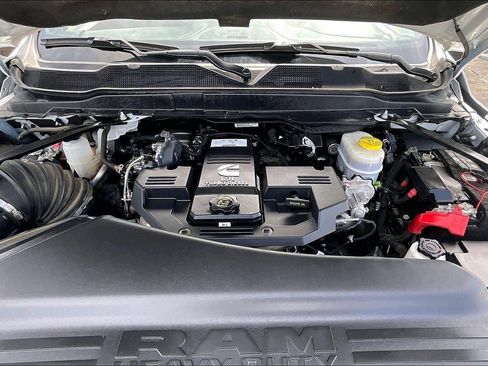Used 2023 RAM 3500 Limited AWD/4WD image 10