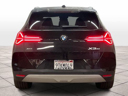 Used 2025 BMW X3 xDrive30i w/ Premium Package image 7