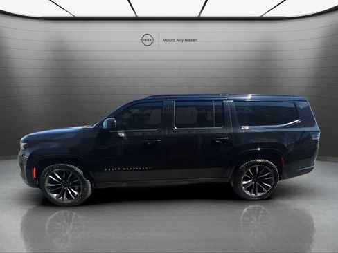 Used 2024 Jeep Grand Wagoneer L Series II w/ Quick Order Packagew 28T AWD/4WD image 8