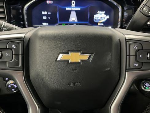 Used 2024 Chevrolet Silverado 2500 LT image 27