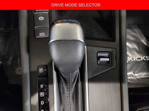 New 2026 Nissan Kicks SV w/ SV Premium Package image 19