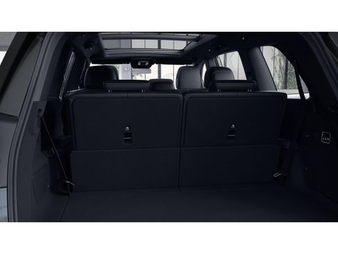 Certified 2022 Mercedes-Benz GLS 450 4MATIC image 7