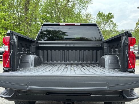 Used 2023 Chevrolet Silverado 1500 RST AWD/4WD image 29