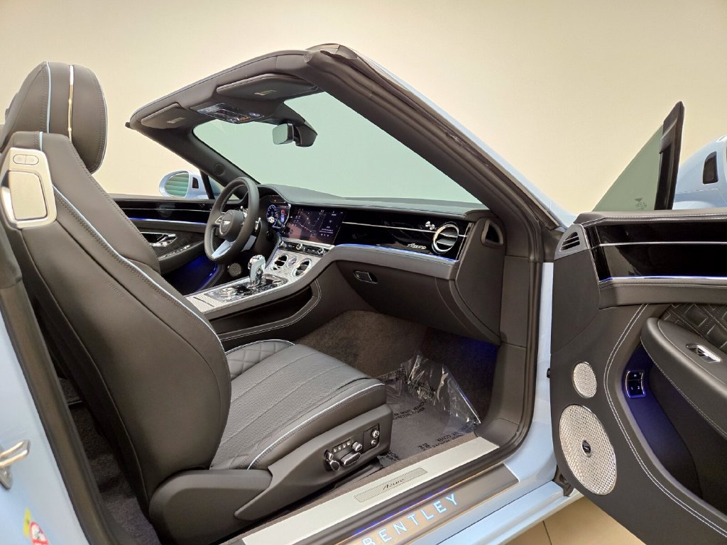 Certified 2023 Bentley Continental GT V8 AWD/4WD image 23