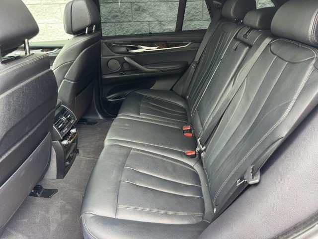 Used 2018 BMW X5 xDrive50i AWD/4WD image 18
