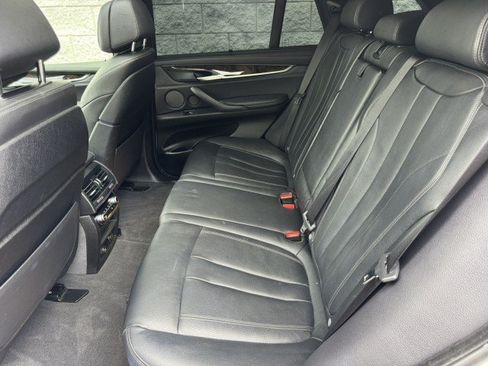Used 2018 BMW X5 xDrive50i AWD/4WD image 18