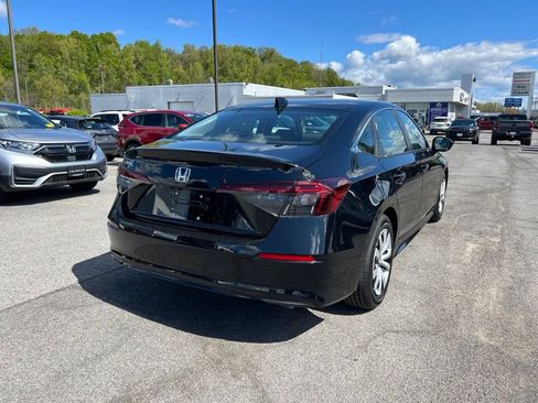 Used 2025 Honda Civic LX image 5