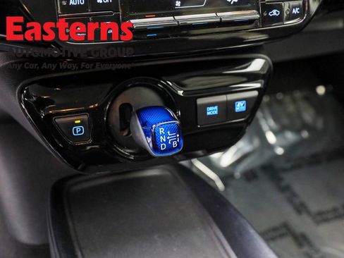 Used 2022 Toyota Prius LE image 13