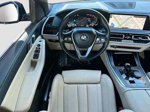 Used 2022 BMW X5 sDrive40i w/ Parking Assistance Package image 23