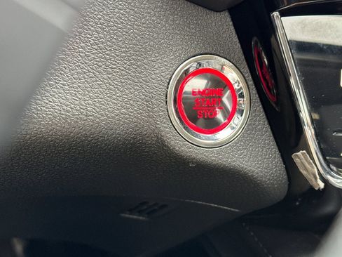 Used 2021 Honda HR-V EX image 23