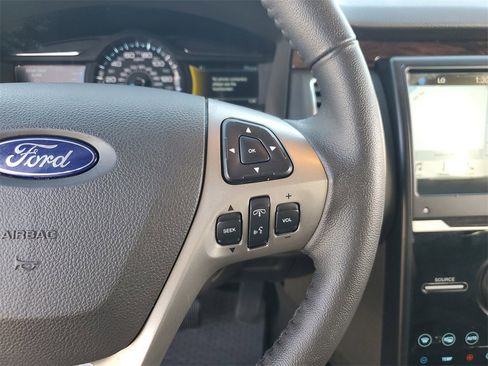 Used 2019 Ford Flex Limited image 26