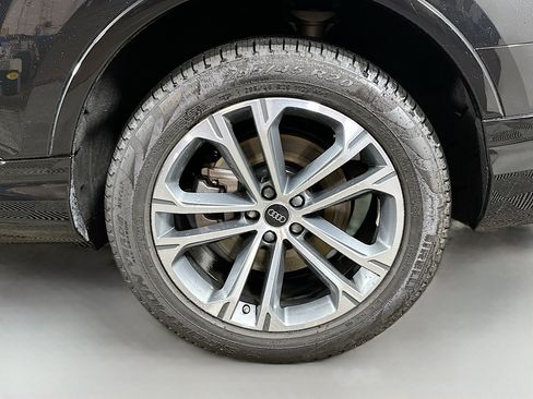 Used 2025 Audi Q7 2.0T Premium Plus w/ Premium Plus Package image 32