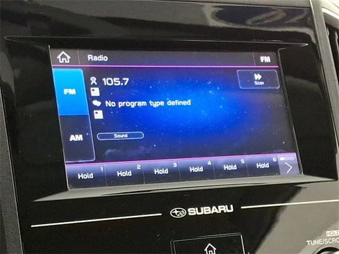 Used 2019 Subaru Impreza 2.0i image 3