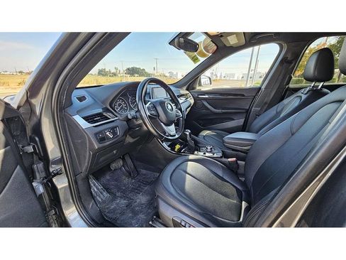 Used 2016 BMW X1 xDrive28i image 9