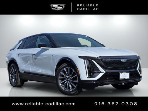 New 2026 Cadillac Lyriq Sport image 1