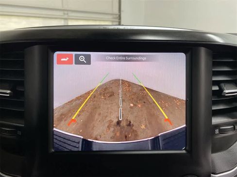 Used 2024 RAM 2500 Big Horn image 25