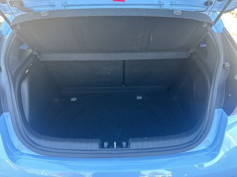 Used 2022 Hyundai Veloster N image 27