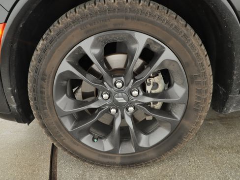 Used 2022 Dodge Durango R/T w/ Blacktop Package RWD image 5