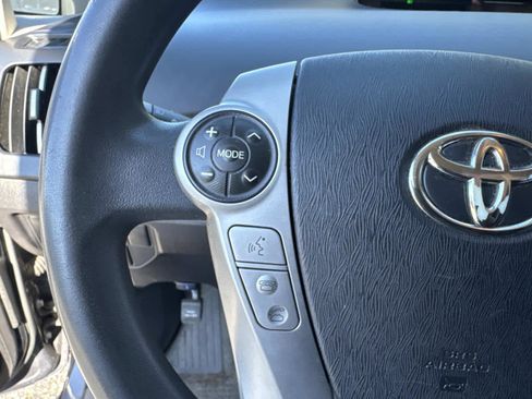 Used 2012 Toyota Prius One image 31