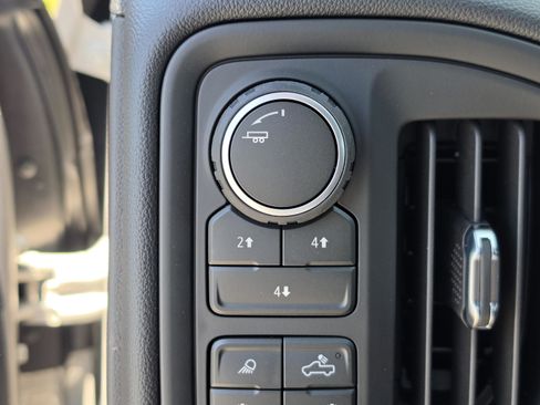 New 2026 Chevrolet Silverado 2500 Custom w/ Custom Value Package image 30