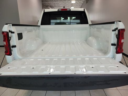 New 2026 RAM 1500 Big Horn AWD/4WD image 8