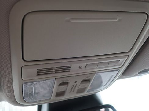 Used 2015 Honda Odyssey EX-L image 27