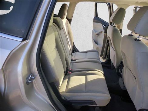 Used 2017 Ford Escape SE w/ Equipment Group 201A image 20