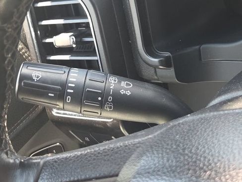 Used 2018 Ford Expedition Max Limited RWD image 43