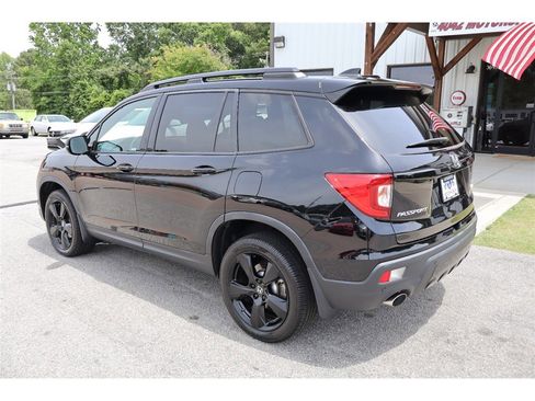 Used 2021 Honda Passport Elite image 3
