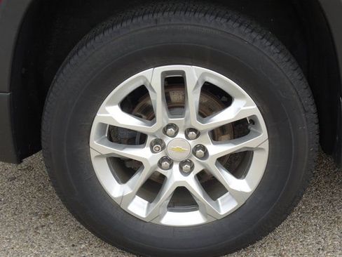 Used 2020 Chevrolet Traverse LT FWD image 29