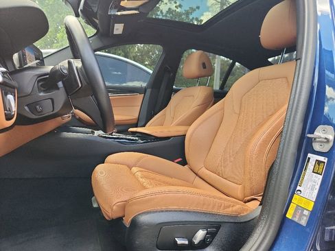 Used 2023 BMW 530e w/ Premium Package RWD image 2