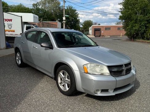 Used 2009 Dodge Avenger R/T FWD image 8