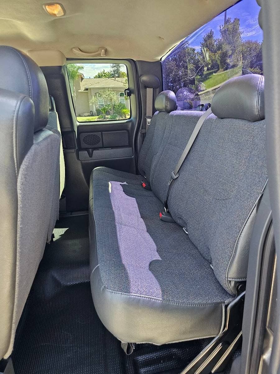 Used 2006 Chevrolet Silverado 1500 W/T RWD image 13