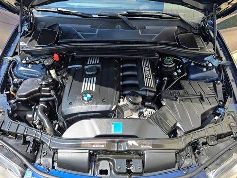 Used 2011 BMW 128i Convertible RWD image 45