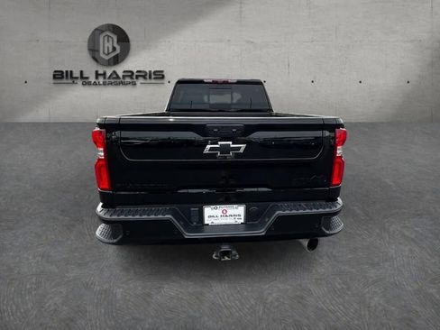 Used 2024 Chevrolet Silverado 2500 High Country w/ High Country Premium Package AWD/4WD image 6