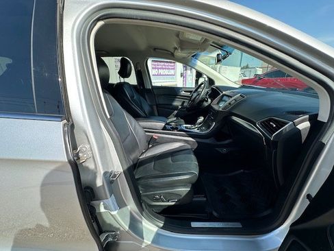 Used 2016 Ford Edge Titanium image 18