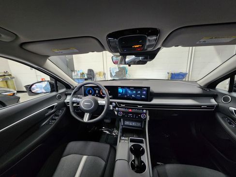 New 2026 Hyundai Sonata SEL FWD image 31