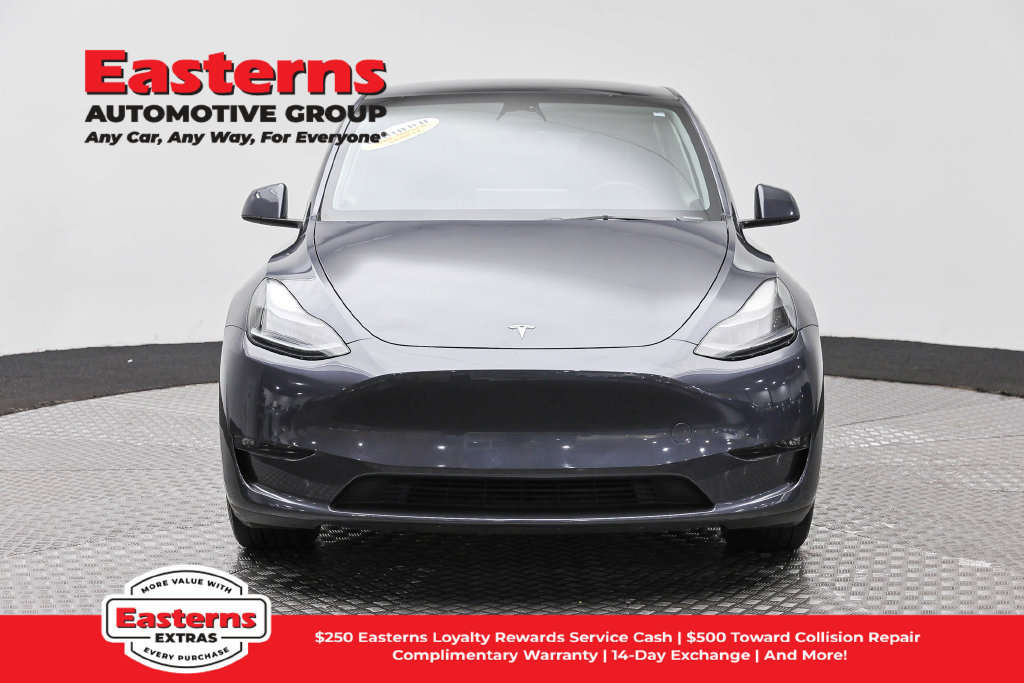 Used 2023 Tesla Model Y Long Range AWD/4WD image 3