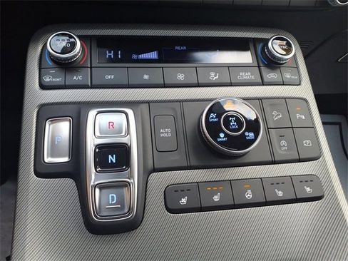 Used 2025 Hyundai Palisade SEL image 21