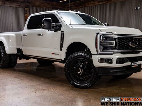 Used 2026 Ford F350 Platinum w/ Platinum Plus Package image 1