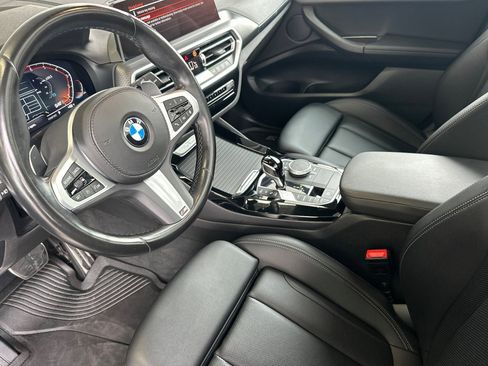 Used 2024 BMW X3 sDrive30i w/ M Sport Package image 9