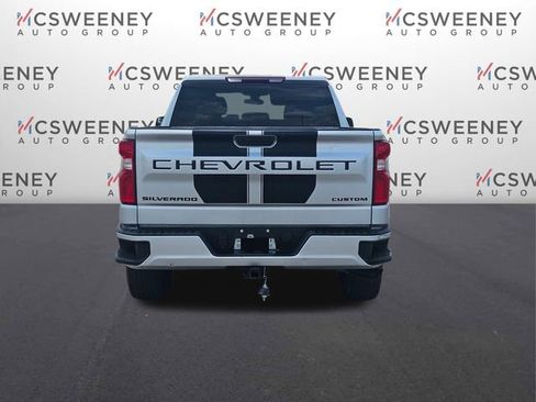 Used 2022 Chevrolet Silverado 1500 Custom w/ Rally Edition AWD/4WD image 4