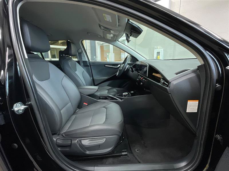 Used 2024 Kia Niro Wind FWD image 31